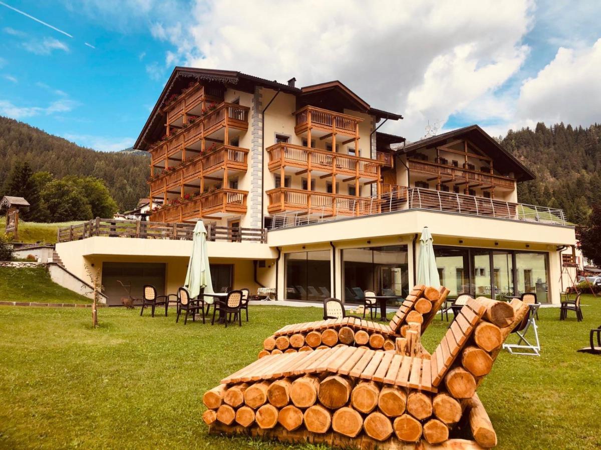 Wellness Hotel Dolomia Soraga Exterior foto